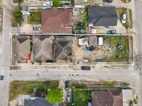 3501 Sarah Street, Houston TX 77026