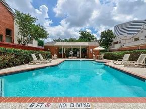 2668 Bering Drive 2668, Houston TX 77057