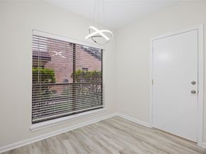 2668 Bering Drive 2668, Houston TX 77057