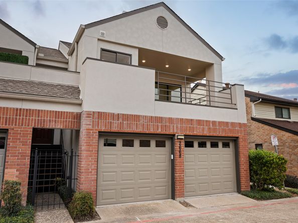 2668 Bering Drive 2668, Houston TX 77057