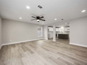 11302 White Gate Lane, Houston TX 77067