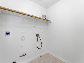 6407 Wilshire Ridge, Houston TX 77040