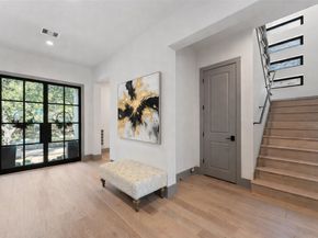 4935 Braesheather Drive, Houston TX 77096