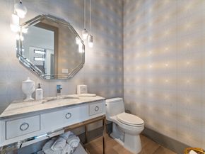 4935 Braesheather Drive, Houston TX 77096