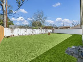 5810 Viking Drive, Houston TX 77092