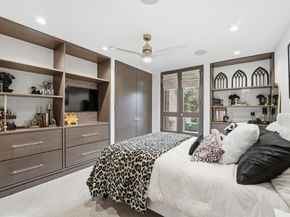 5756 Indian Circle, Houston TX 77057