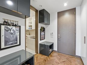 5756 Indian Circle, Houston TX 77057