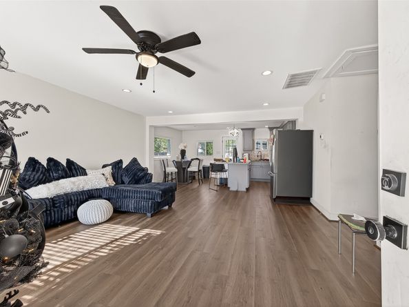 978 Saint Clair Street, Houston TX 77088