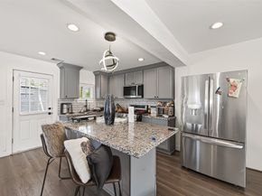 978 Saint Clair Street, Houston TX 77088