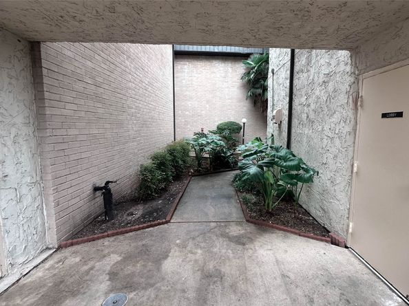 8421 Hearth Drive, Houston TX 77054