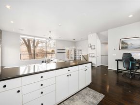 939 Colorado Street 17, Houston TX 77007