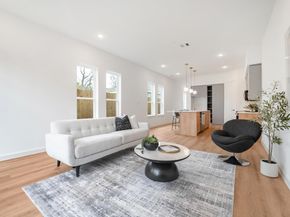 7118 Eastwood Street, Houston TX 77021