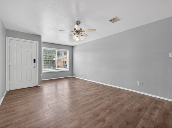 2302 Abernathy Street, Houston TX 77026