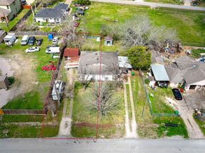 6109 Hertford Street, Houston TX 77048