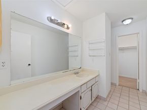 4022 Belle Park Drive 4022, Houston TX 77072