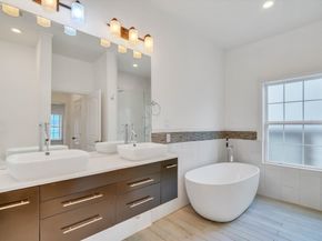 2405 Keene Street, Houston TX 77009