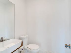 2405 Keene Street, Houston TX 77009