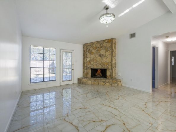 3203 Golden Willow Drive, Houston TX 77339