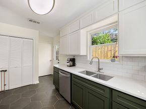 1962 Norcrest Drive, Houston TX 77055