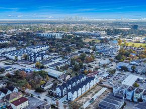 929 Fisher Street F, Houston TX 77018