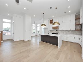 929 Fisher Street F, Houston TX 77018