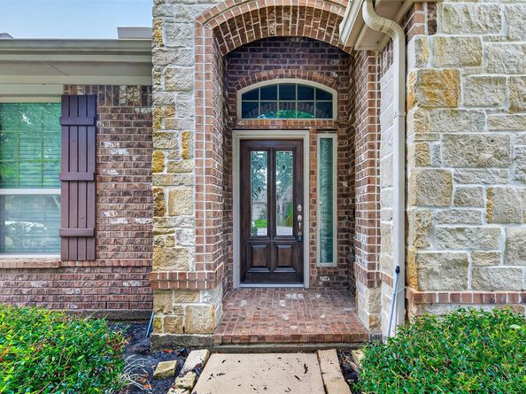 17415 Meadow Light Drive, Richmond TX 77407