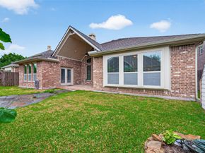 17415 Meadow Light Drive, Richmond TX 77407