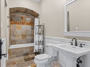 15 Sterling Dale Place, The Woodlands TX 77382