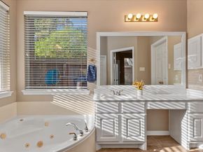 2 Mellow Wood Place, The Woodlands TX 77381