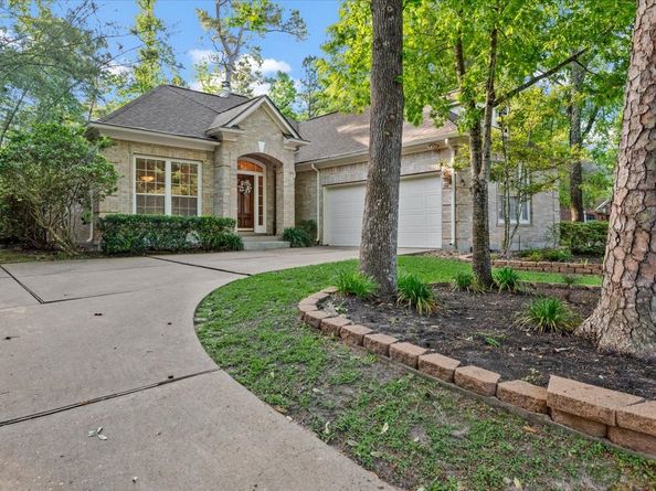 2 Mellow Wood Place, The Woodlands TX 77381