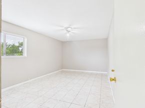 6500 Rampart Street 28, Houston TX 77081