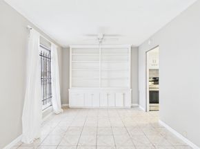 6500 Rampart Street 28, Houston TX 77081