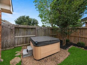 12323 E Elizabeth Shore Loop, Cypress TX 77433
