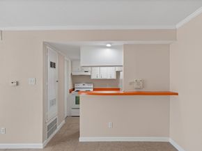 7047 Bissonnet Street 68, Houston TX 77074