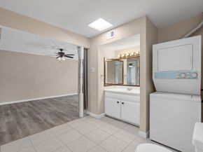 7047 Bissonnet Street 68, Houston TX 77074