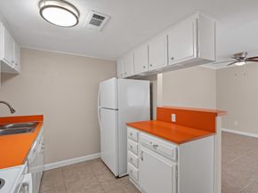 7047 Bissonnet Street 68, Houston TX 77074