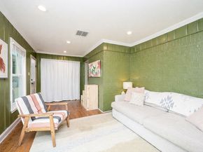 304 Woodard Street, Houston TX 77009