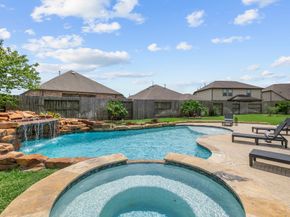 8015 Grove Sky Court, Richmond TX 77407