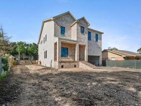 4009 Newshire Drive, Houston TX 77025