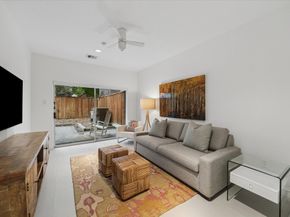 1804 N Memorial Way A, Houston TX 77007
