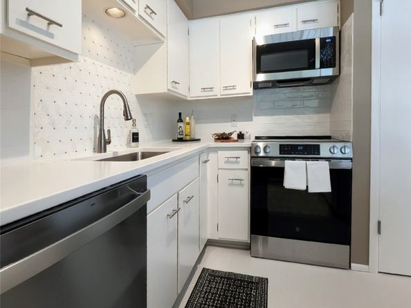4040 San Felipe Street 211, Houston TX 77027