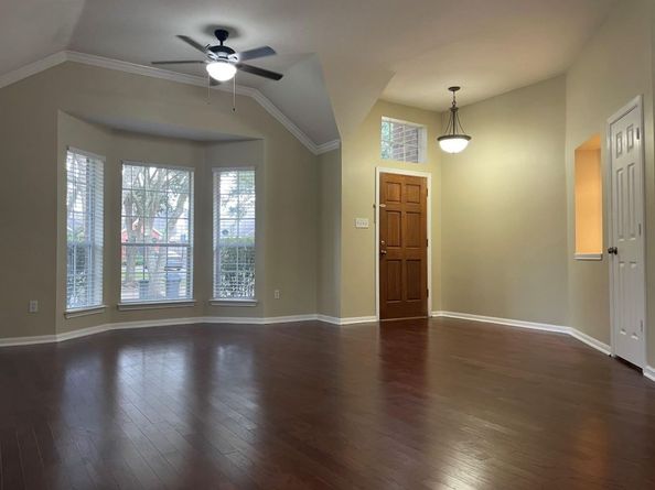 214 Darby Trails Drive, Sugar Land TX 77479