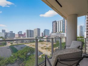 2047 Westcreek Lane 608, Houston TX 77027