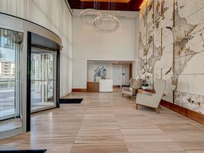 2047 Westcreek Lane 608, Houston TX 77027