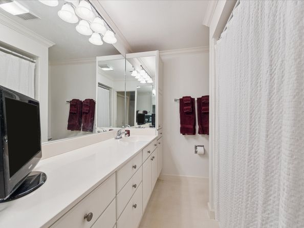 7445 Brompton Street 7445, Houston TX 77025