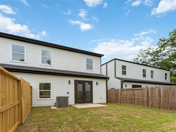 4121 Shelby Circle A/B, Houston TX 77051