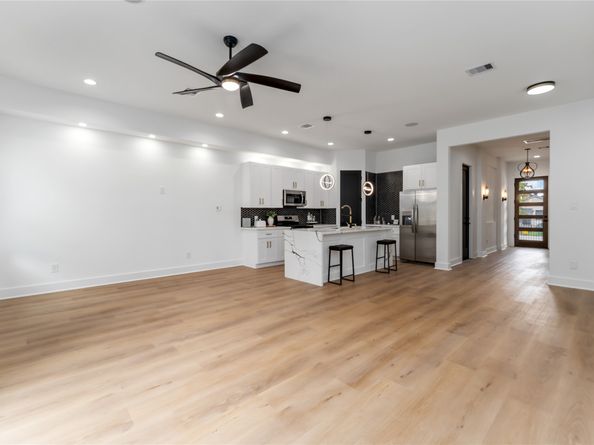 4121 Shelby Circle A/B, Houston TX 77051