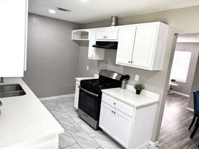 903 Roper Street, Houston TX 77034
