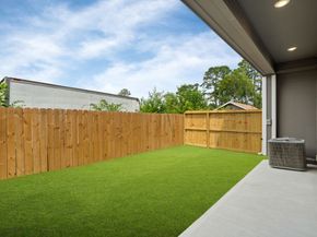 5827 Highland Sun Lane, Houston TX 77091