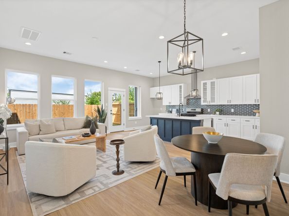 5827 Highland Sun Lane, Houston TX 77091